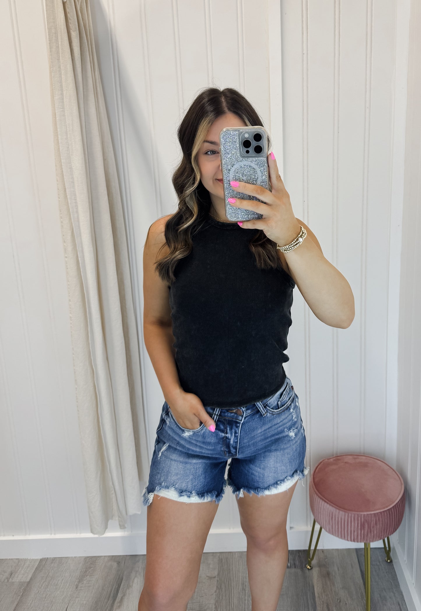 Judy Blue Dad Shorts - Mid Rise