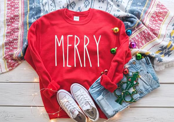 Merry Tee/Sweatshirt