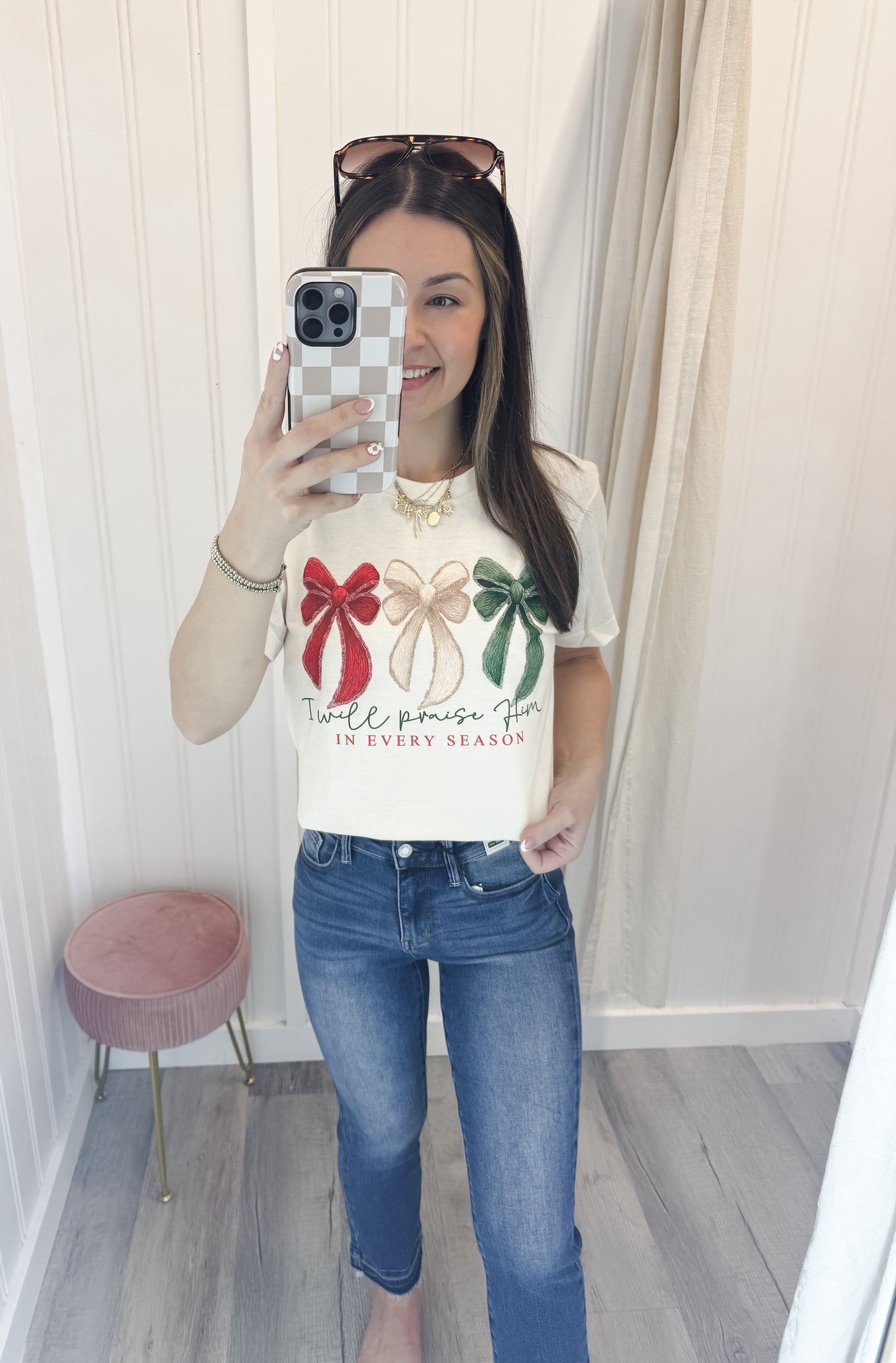 I Will Praise Him In Every Season Christmas Bows Tee