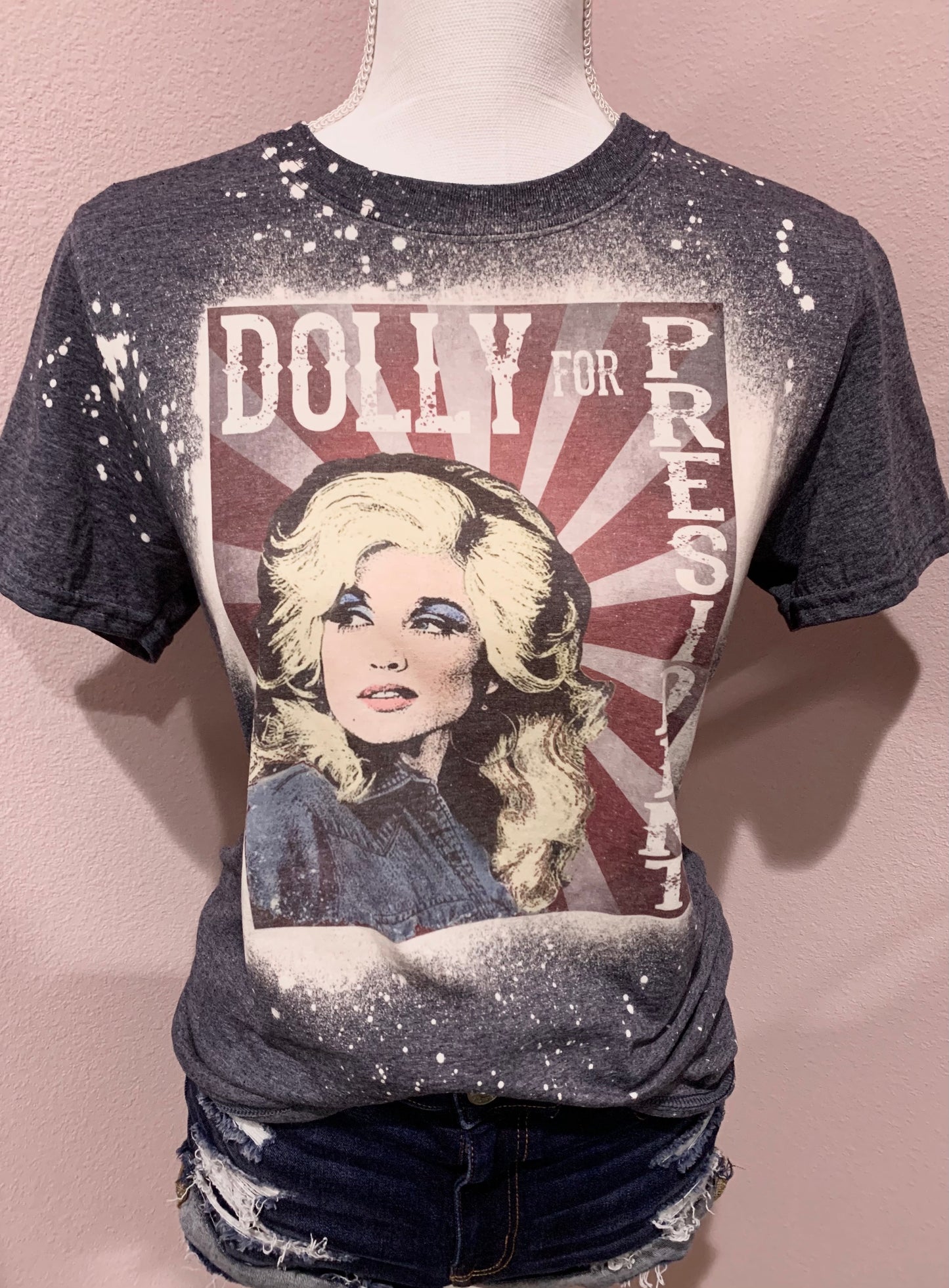 Dolly for President Tee