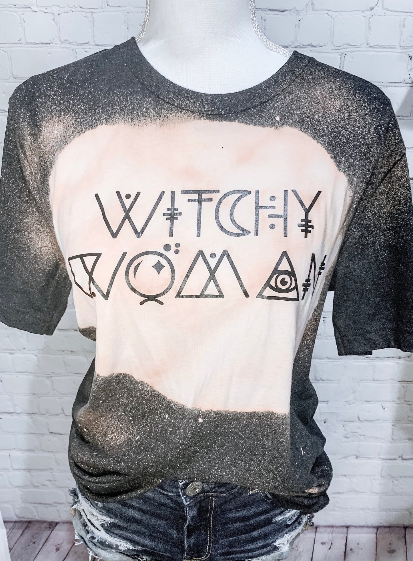 Witchy Woman