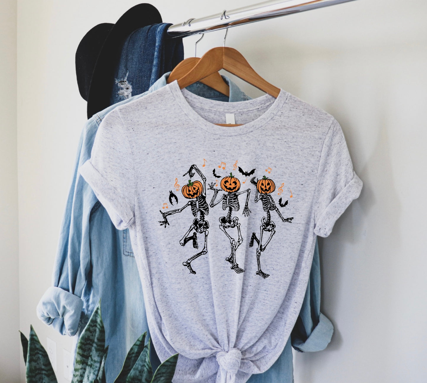 Dancing Pumpkin Skeletons - Tee