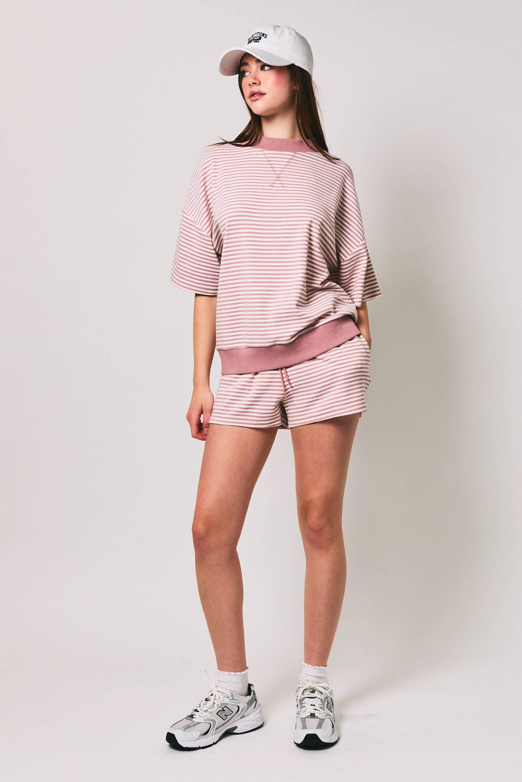 MOCK NECK SHORT SLEEVE STRIPE TOP