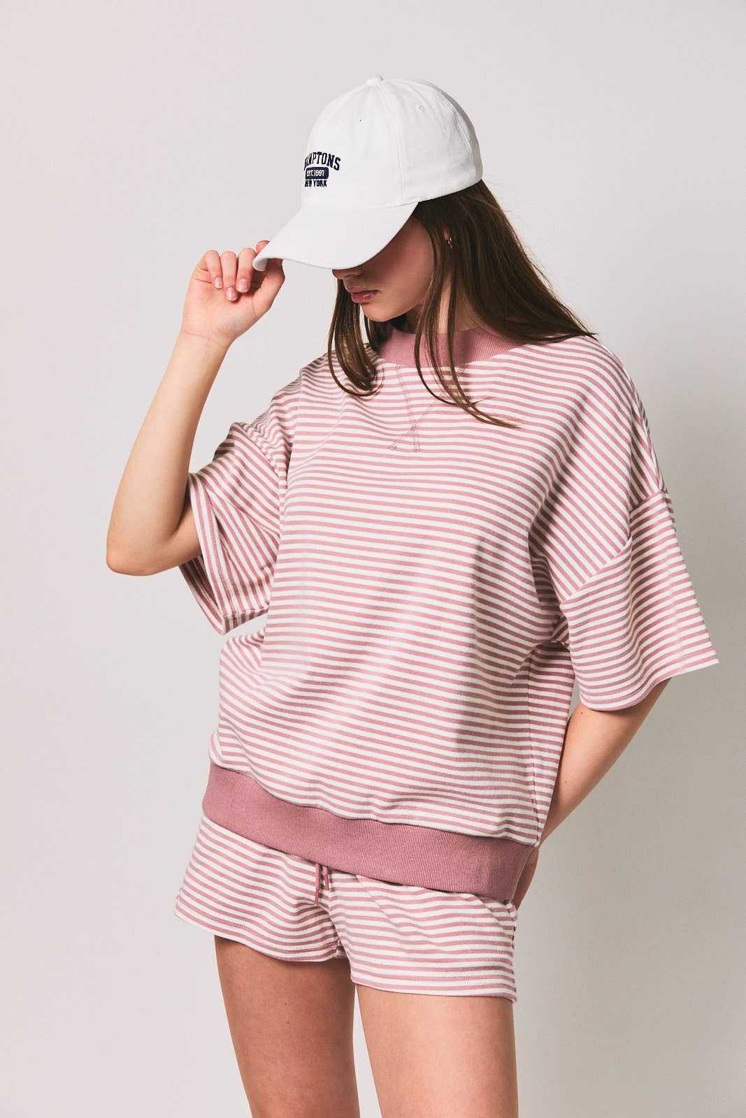 MOCK NECK SHORT SLEEVE STRIPE TOP