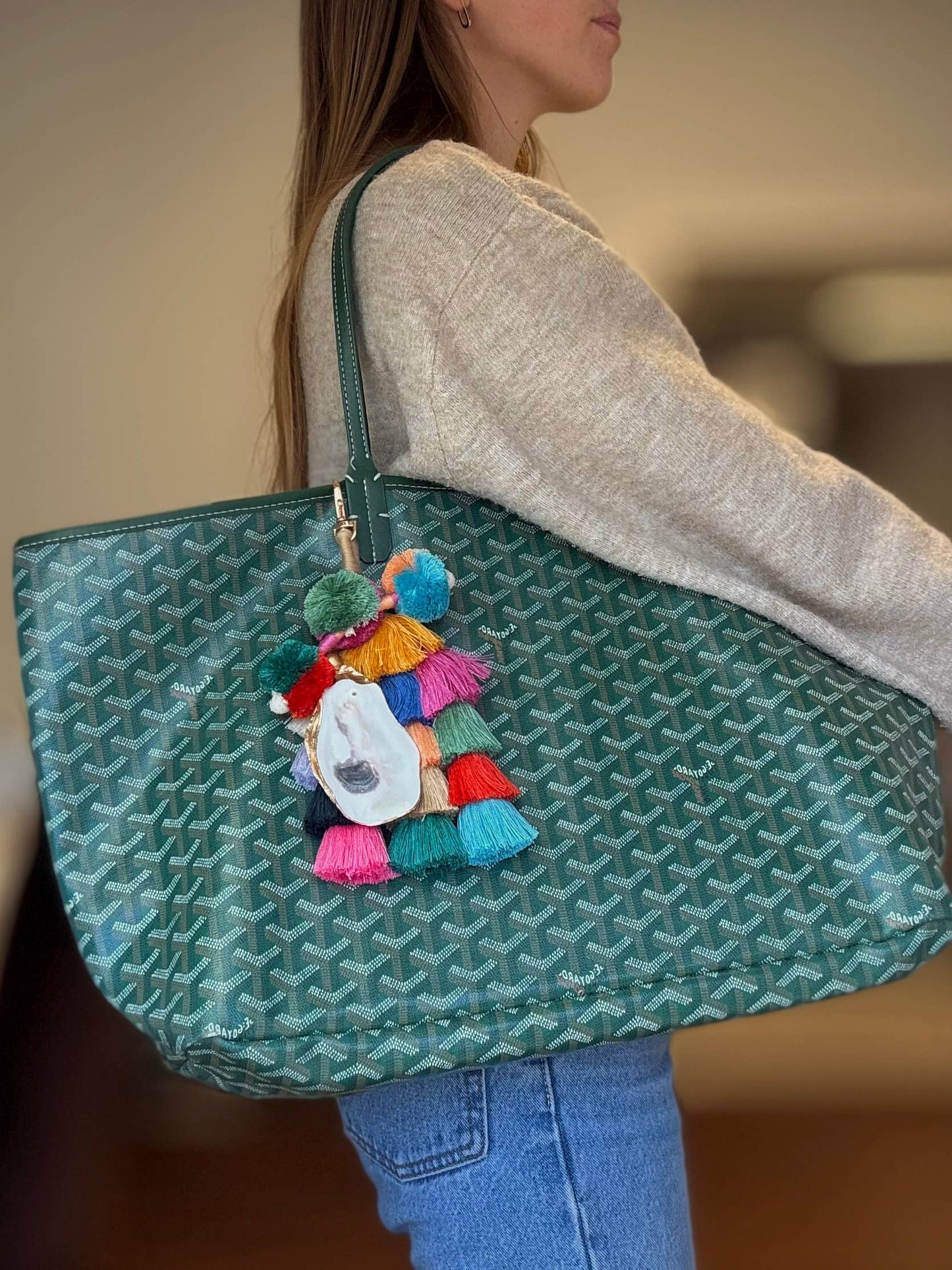 Tassel & oyster bag charm