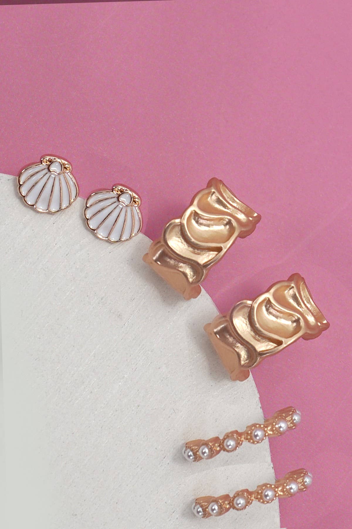 SEASHELL PEARL TEXTURED TRIO HOOP EARRINGS