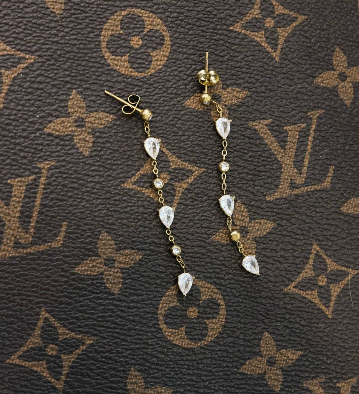 ASHTON EARRINGS