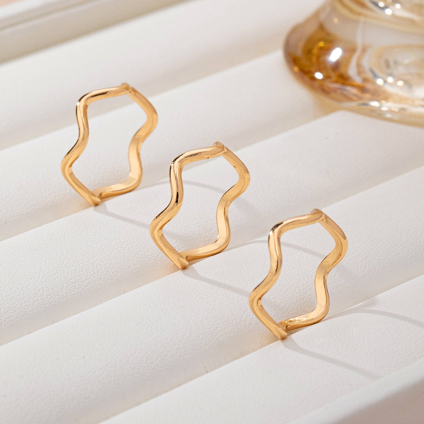 Organic Wavy Knot Gold Ring