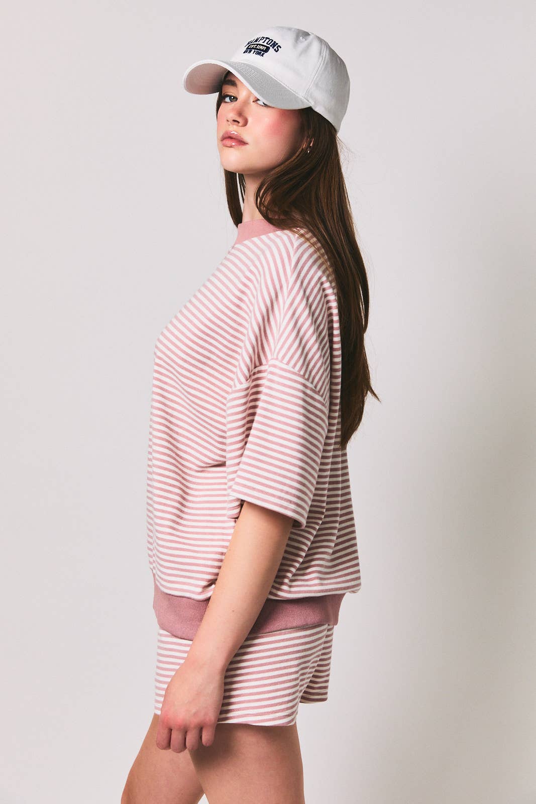 MOCK NECK SHORT SLEEVE STRIPE TOP