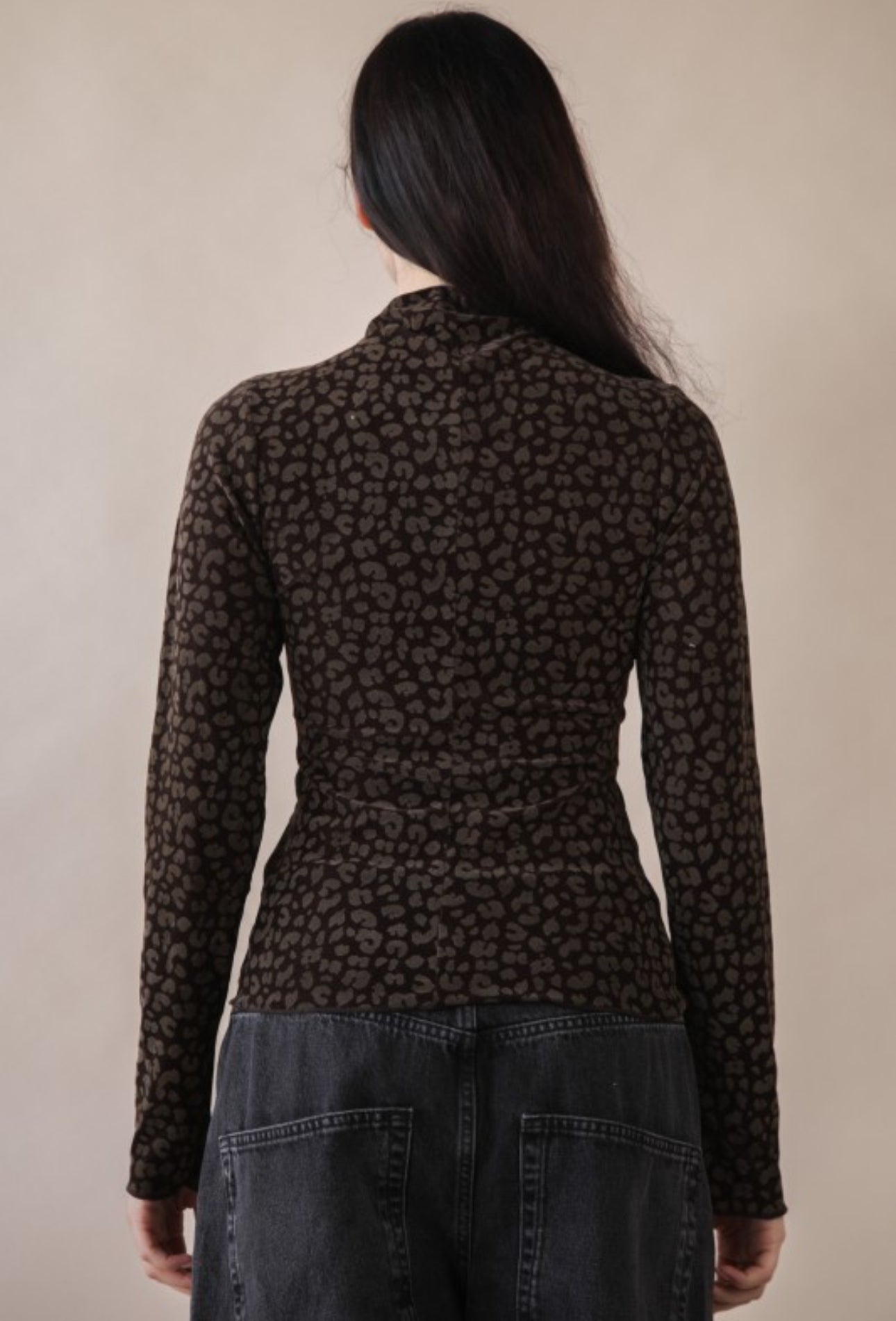 Leopard Fitted Long Sleeve Top