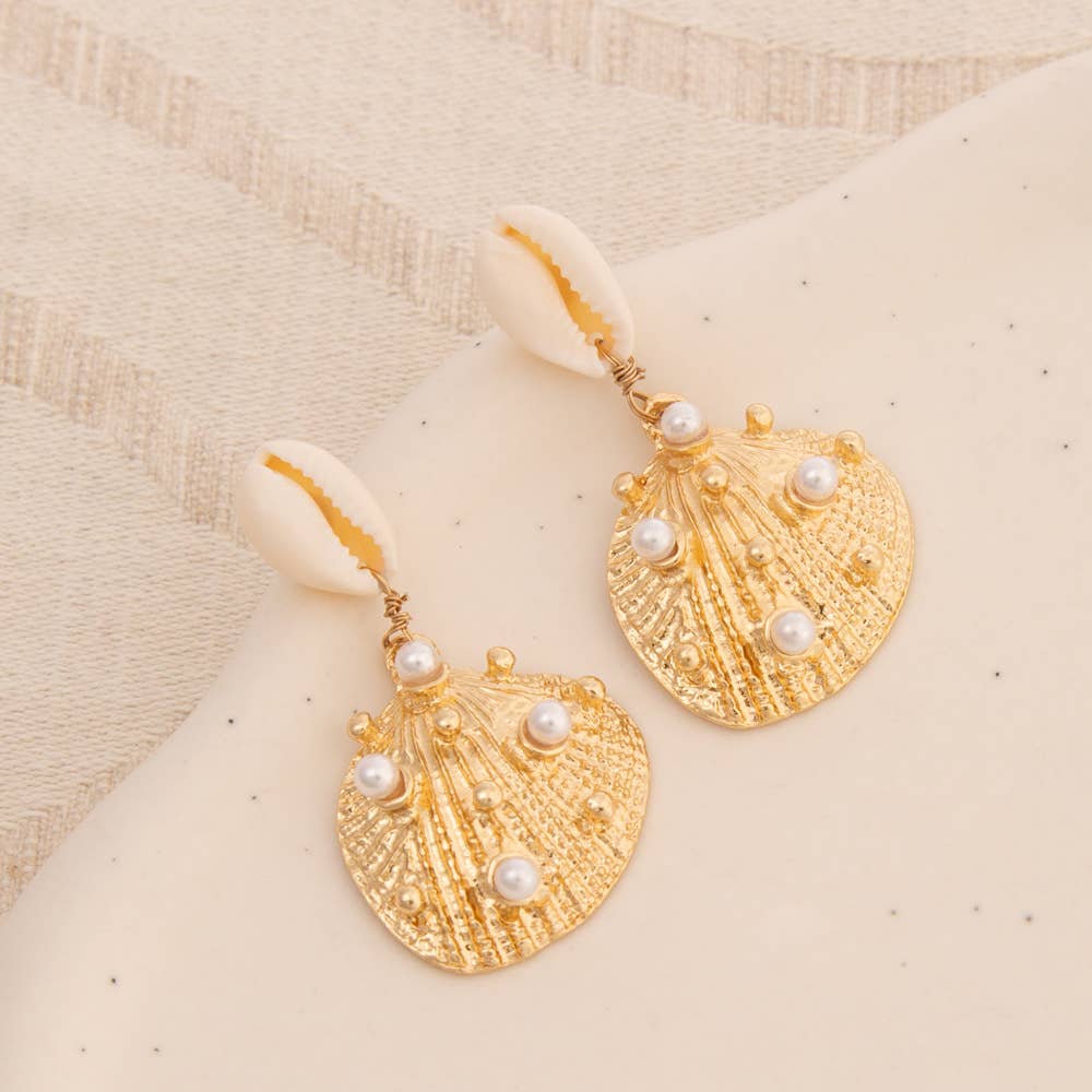 COWRIE AND SCALLOP SHELL EARRINGS