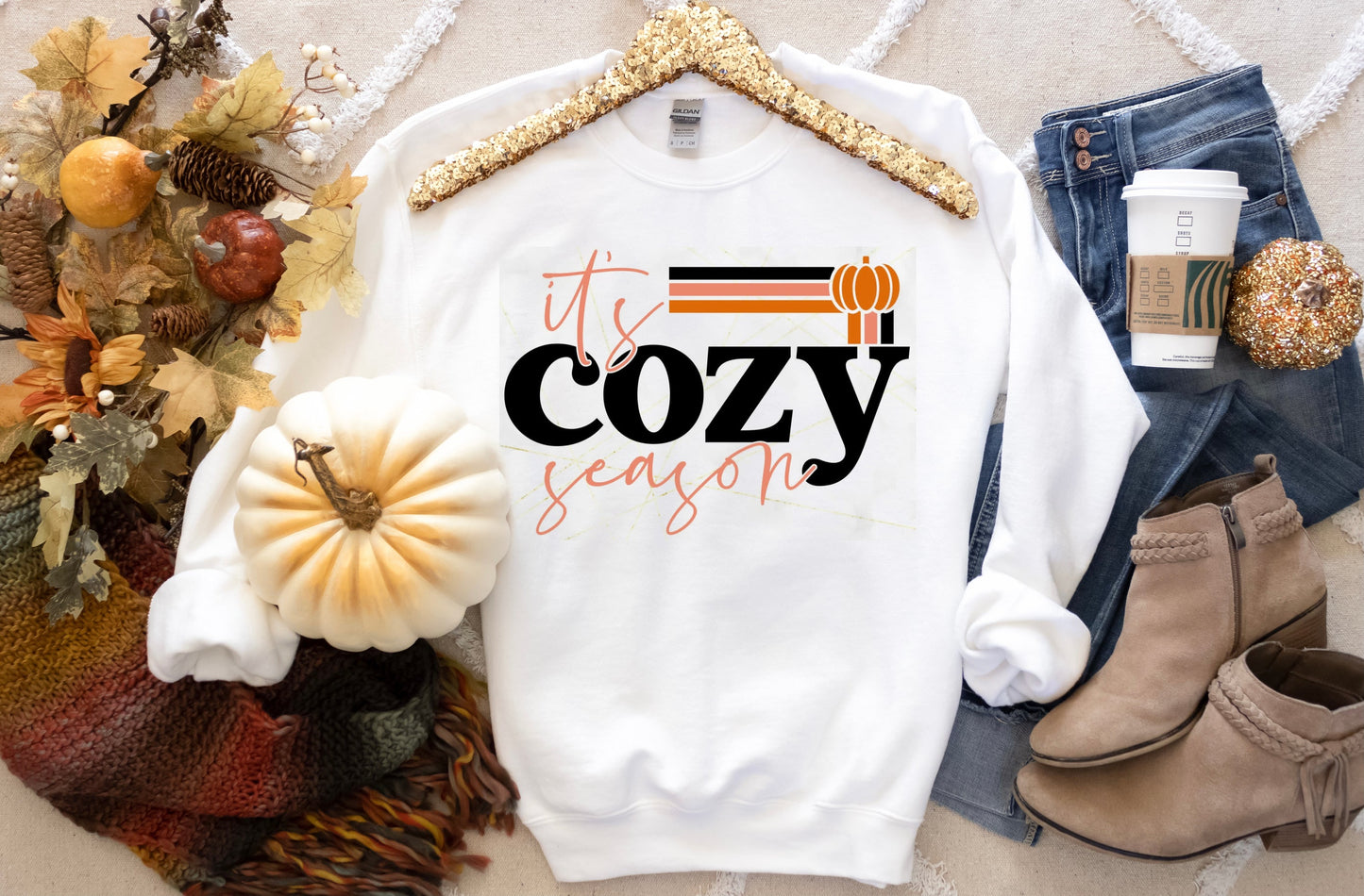 Cozy Season - T-shirt