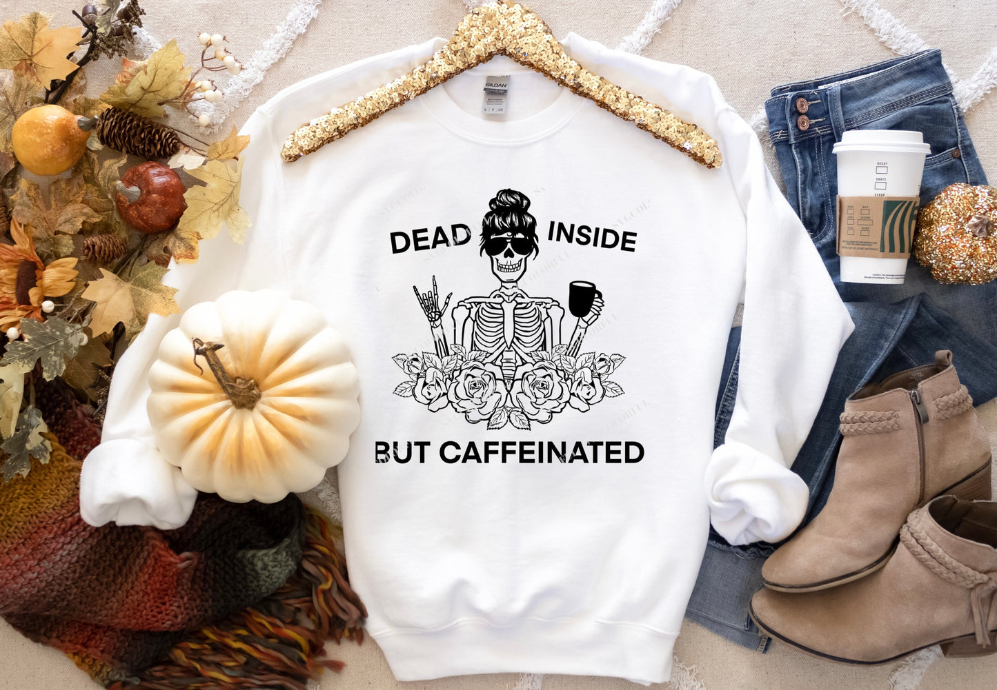 Dead inside but caffeinated - T-Shirt